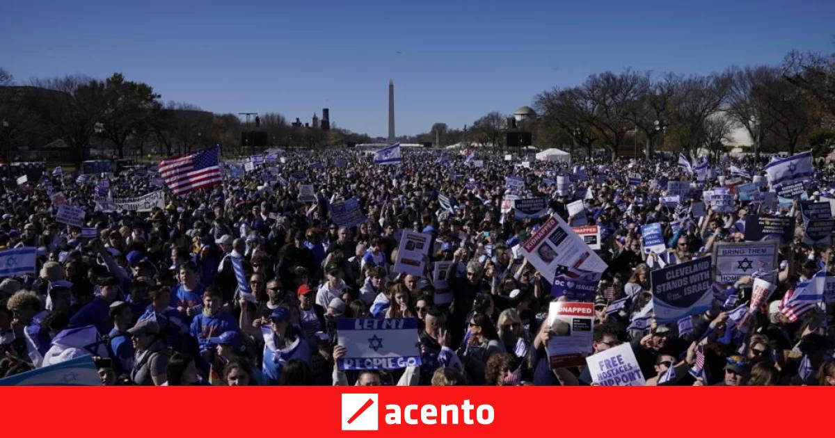 Decenas De Miles De Personas Se Manifiestan A Favor De Israel En