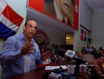 Quique: la escasez de agua afecta país  es por falta de planificación y desperdicio