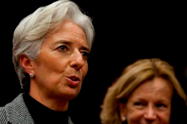 Lagarde reitera que no renunciará a dirección del FMI pese a caso de corrupción