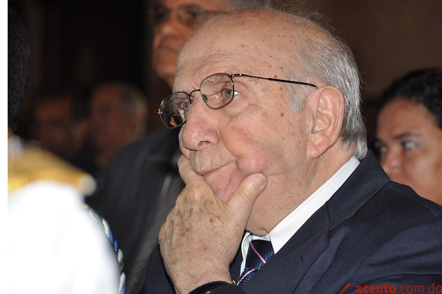 Vincho Castillo FNP se queja de que se hable de 