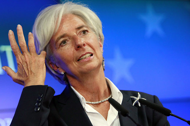 Lagarde califica de infundada su imputación por el caso de corrupción Tapie