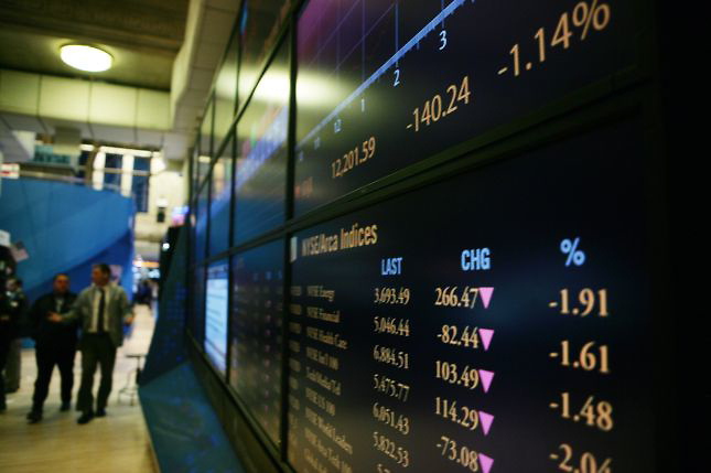 Wall Street abre a la baja y el Dow Jones pierde 0,91 por ciento