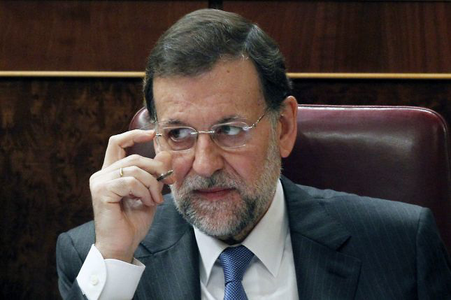 Fiscalía española pide prisión para dos del PP acusados corrupción