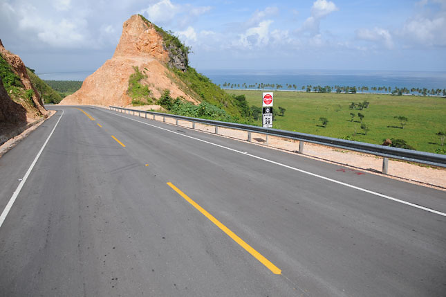 Clúster Turístico de Samaná aplaude revisión contrato Autopista del Nordeste