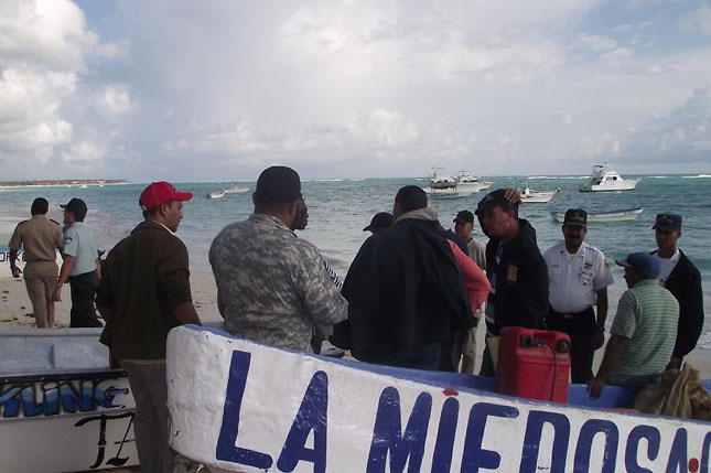 Vendedores formales de Bávaro denuncian desorden y culpan a Turismo