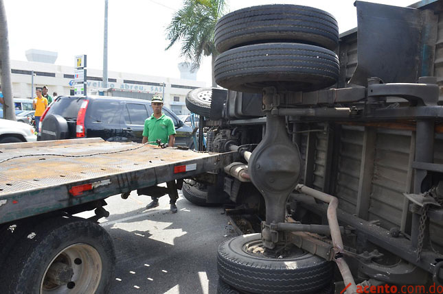 Doce heridos de gravedad en accidente de tránsito en la  carretera Nagua-Sánchez