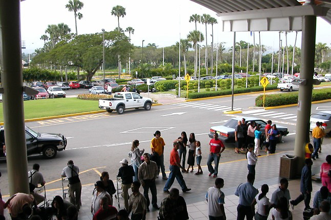 Muere pasajero de 81 años en vuelo Nueva York-Santiago de los Caballeros