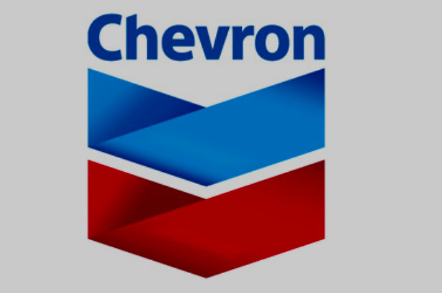 Corte de EEUU dice que Ecuador debe de pagar a Chevron 96 millones de dólares