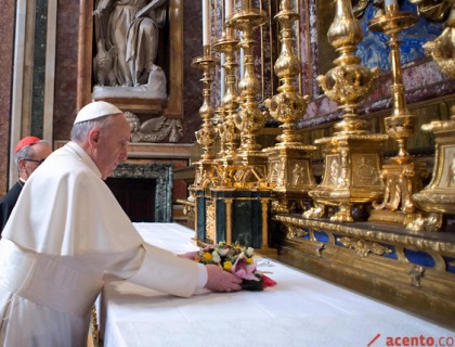 Papa advierte a los sacerdotes que sean pastores para no ser 