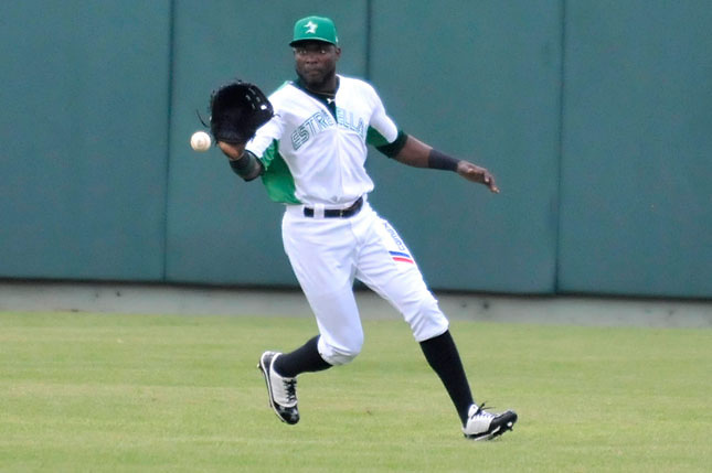 Estrellas vencen Gigantes: Se proyecta serie final de los Macorís