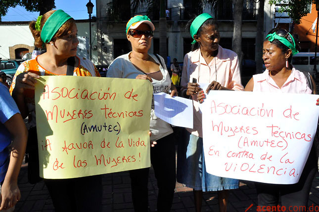 ONU Mujeres denuncia 