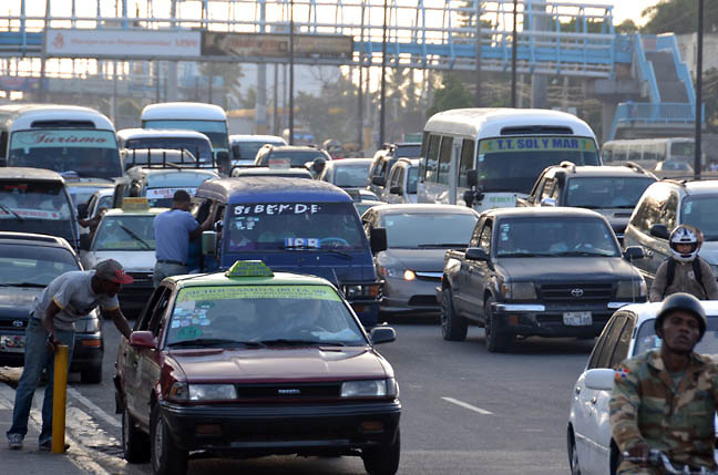 Agencia presta US$210 millones para expansión del Metro y otras obras en SDE