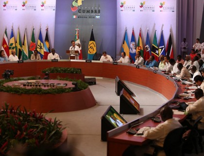 Caricom lanza advertencia a Venezuela y condena política dominicana migración