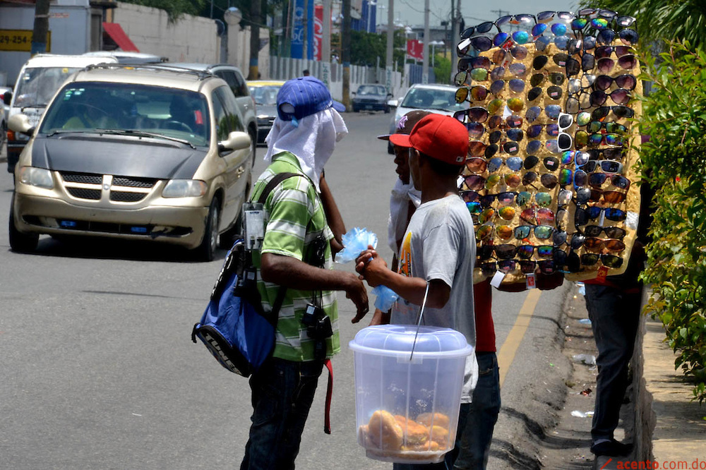 The Economist: Los niveles de desempleo y la informalidad siguen siendo altos en República Dominicana