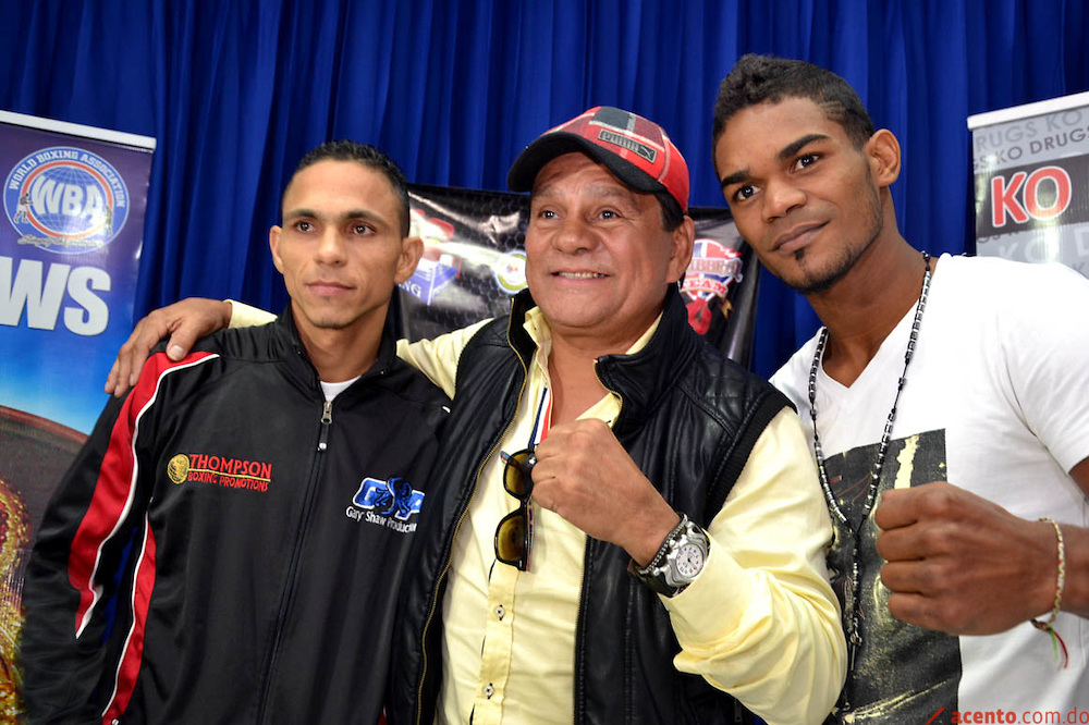 Roberto –Mano de Piedra – Durán enchinchó a Argenis López contra Darleys Pérez en actividad organizada por la DNCD