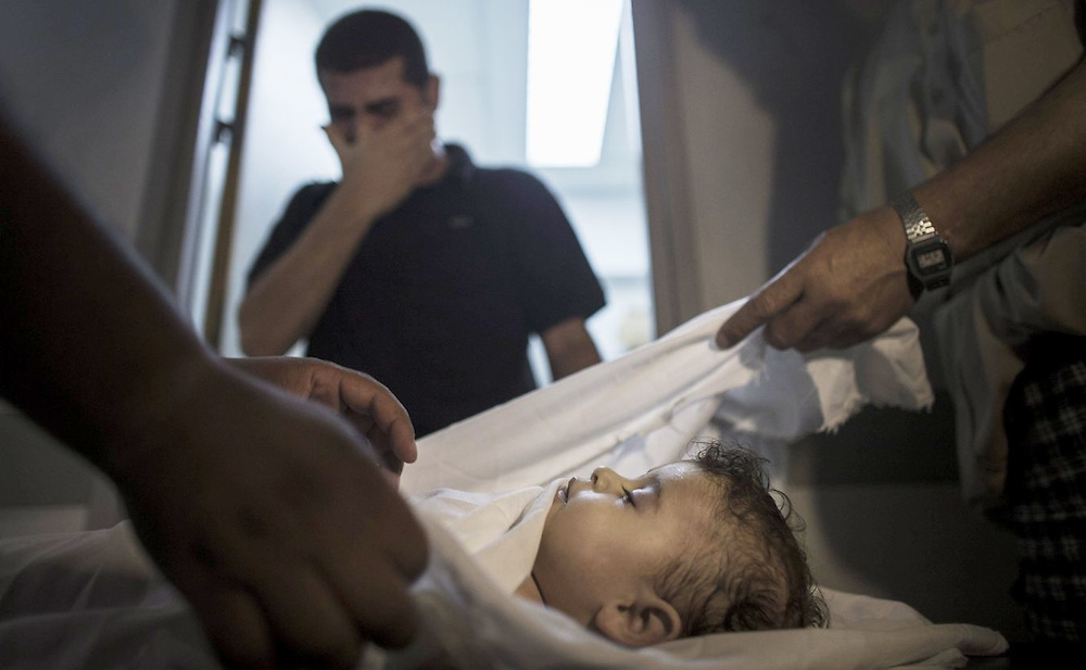 Enojo de funcionaria israelí por foto de niño muerto publicada en diario Hoy genera críticas en Twitter