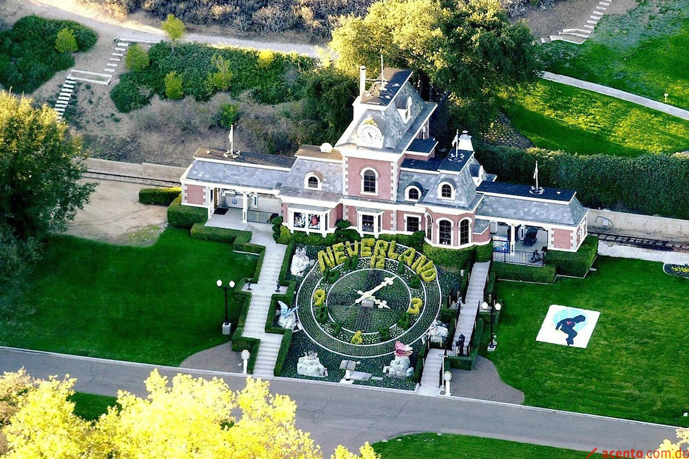 ¿Quiere la casa de Michael Jackson? busque 30 millones de dólares y será suya