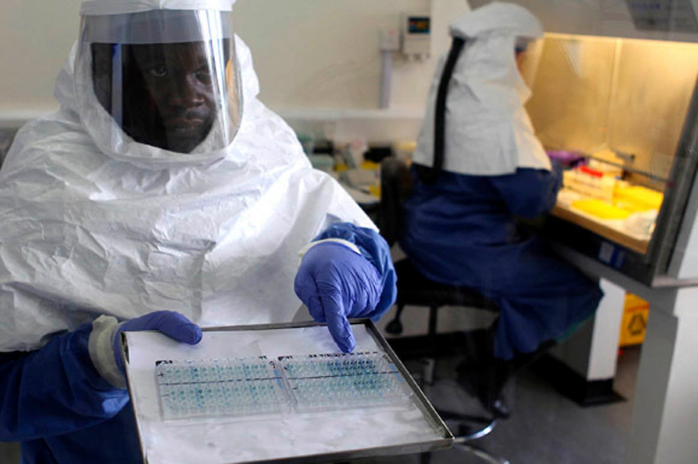 África Occidental se blinda para intentar controlar la expansión del ébola