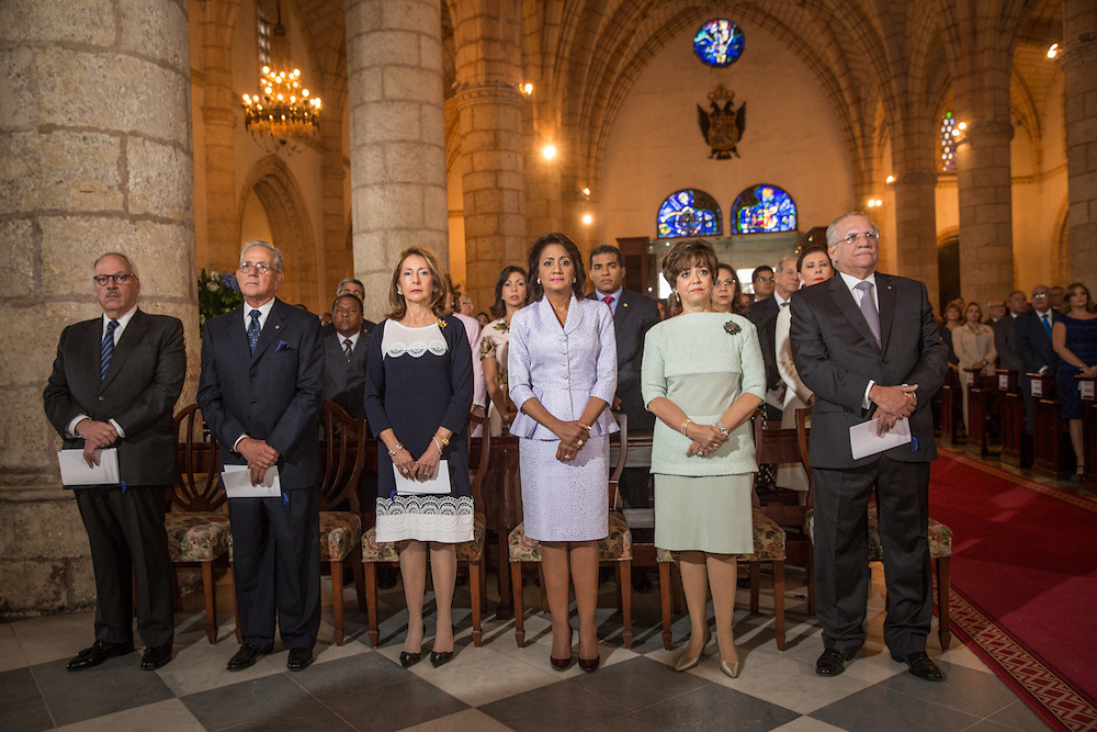 Grupo Universal celebra 50 años con misas en Santo Domingo, Santiago y Punta Cana