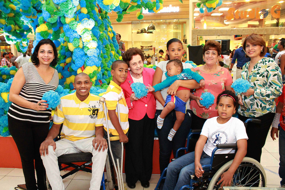 ADR ayudará a personas con discapacidad con los fondos recaudados del Árbol de la Esperanza