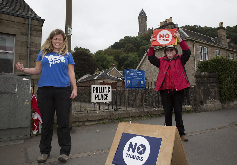 Sondeos proyectan victoria del NO en Escocia en consulta sobre separación del RU