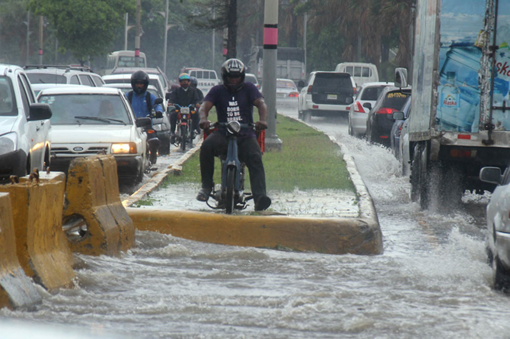 Sistema frontal y onda tropical provocaran chubascos dispersos con ocasionales tronadas