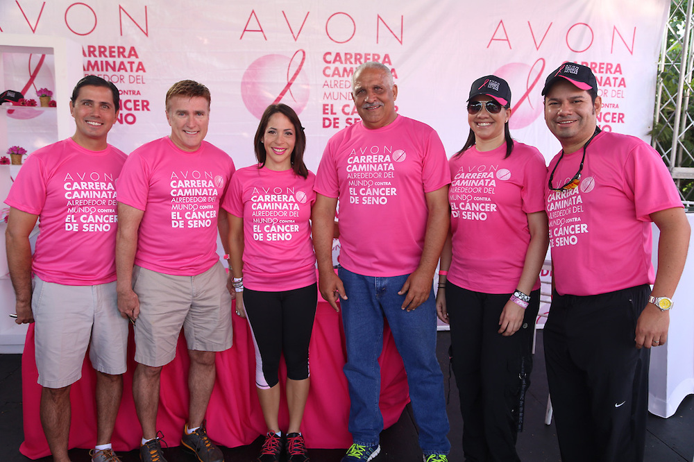 AVON realiza tercera carreta/caminata contra el cáncer de seno