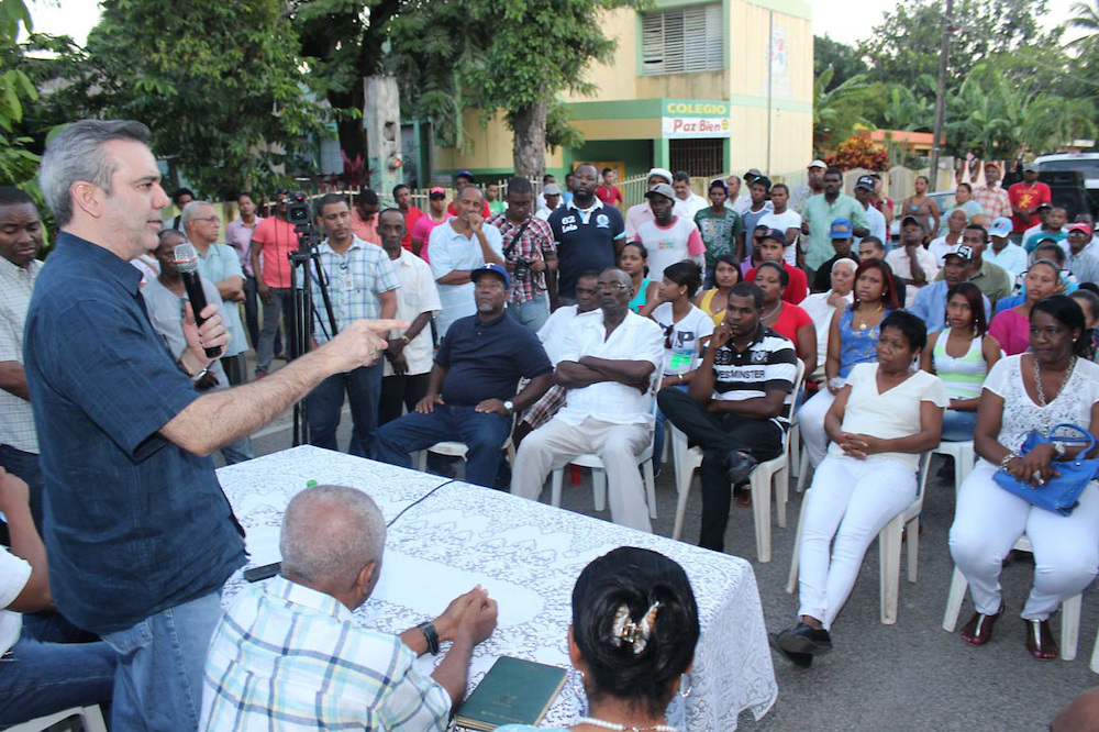 Luis Abinader  llama a los dominicanos obtener la nueva cédula de identidad y electoral