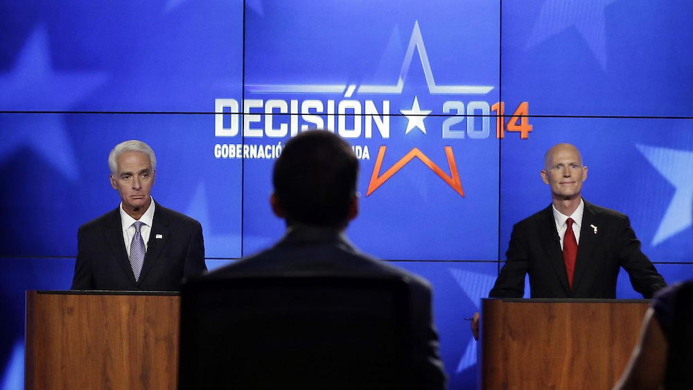 Lío político en Florida por el uso de un abanico durante debate televisivo