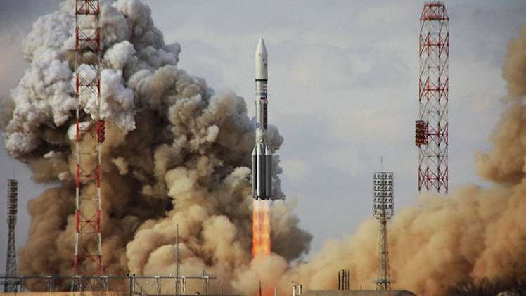 Satélite mexicano se desintegra en la atmósfera tras un fallido lanzamiento