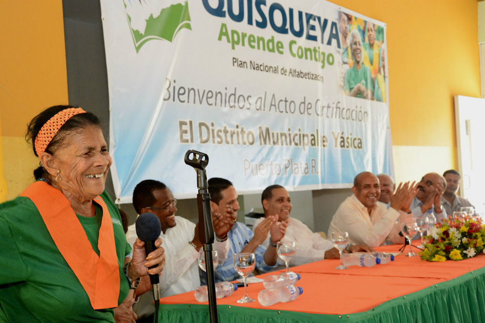 Lidio Cadet exhorta continuar apoyo a la alfabetización