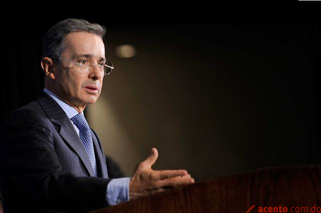 Ratifica que paramilitares financiaron reelección de Álvaro Uribe en Colombia