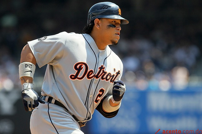 Miguel Cabrera, primer latino que logra la Triple Corona de bateo