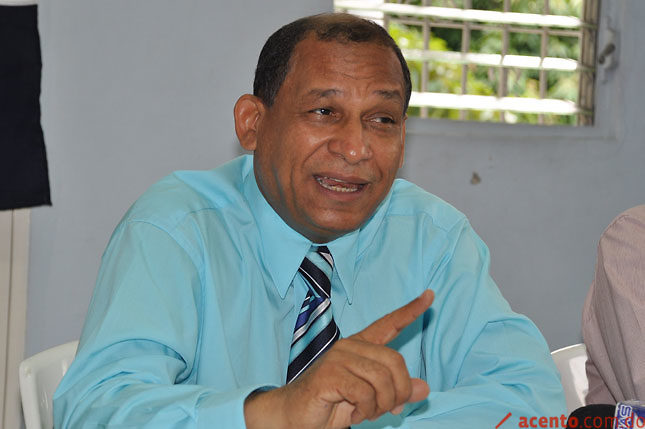 “Vincho Castillo tiene corruptos preferidos y corruptos para enfrentar”