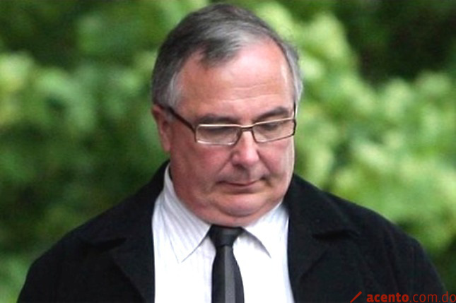 ¿Dejaría sus niños al cuidado de curas o pastores religiosos? (sondeo)