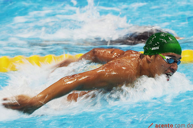 Chad le Clos cartereó a Michael Phelps el oro en 200m mariposa