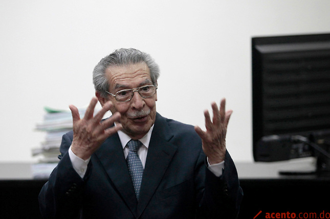 Reanudan en Guatemala juicio contra el genocida dictador Ríos Montt