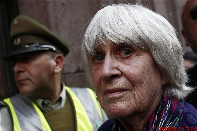 Viuda de Víctor Jara dice que aún hay mucho por hacer para alcanzar justicia
