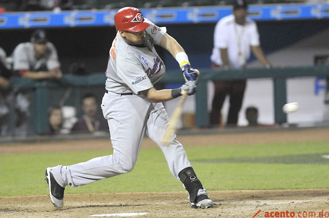 Leones ganan, eliminan a Venezuela y esperan el ganador de Criollos y Yaquis