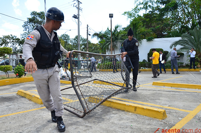 PRD somete a un dirigente por destruir bienes de la Casa Nacional