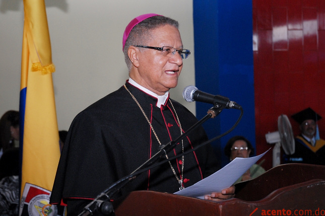 Obispo advierte Danilo cargaría con una “mancha” por Bahía de las Águilas