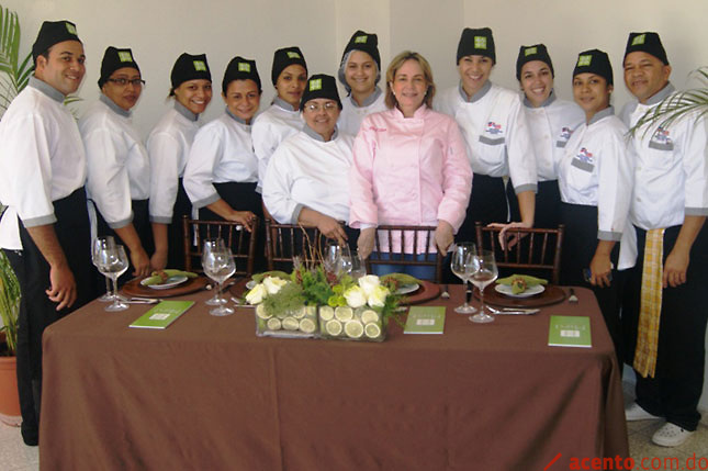 UNICDA realiza graduación del Diplomado en Arte Culinario