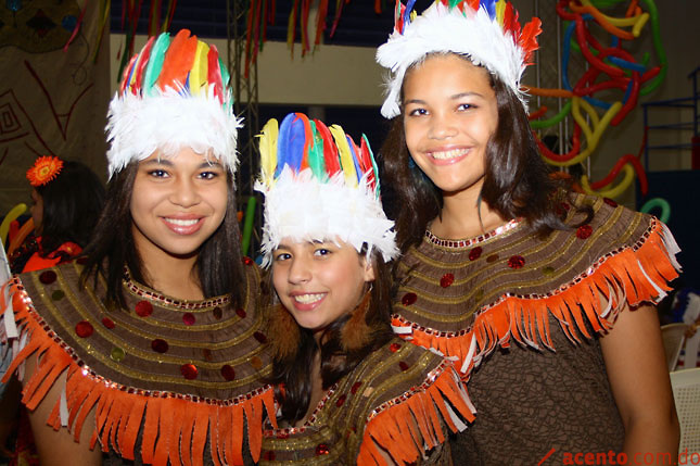 Saint Joseph School celebra gala de carnaval