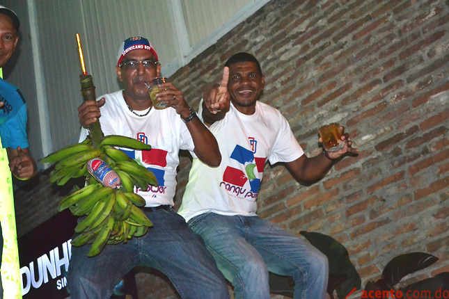 Santiago se tiró a las calles a celebrar el triunfo de la República Dominicana