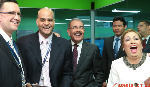 El uso y abuso de la imagen de Danilo Medina