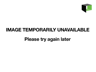 Grupo de adolescentes “honra” la lucha de los trabajadores bebiendo ron