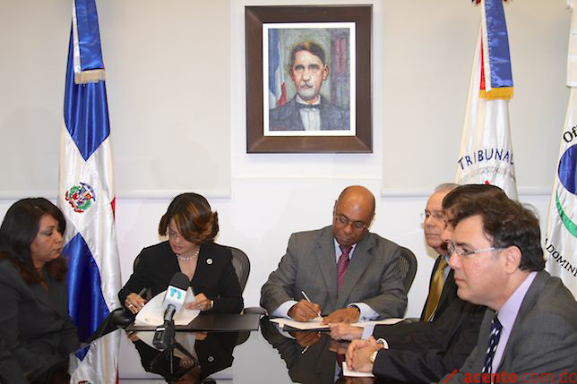 Defensores Públicos auxiliarán ciudadanos ante el Tribunal Constitucional