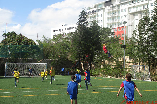 Saint Joseph celebra acostumbrado Field Day