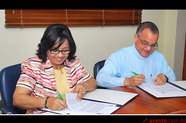UCNE y Proconsumidor firman acuerdo de colaboración