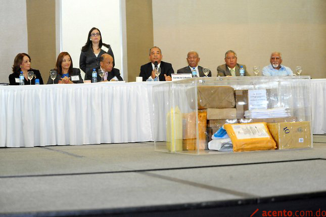 La CDEEE denuncia grupos intentarán afectar licitación de plantas